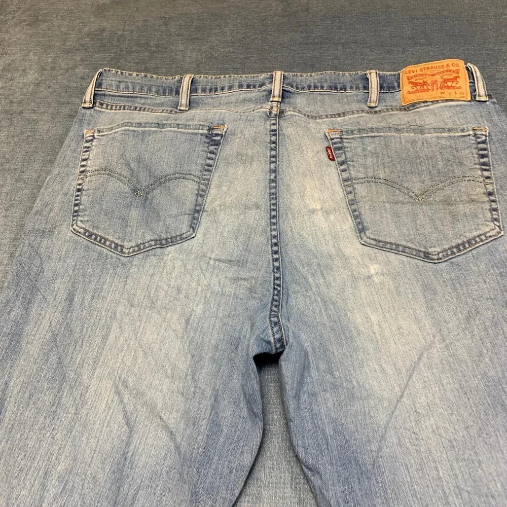 Levi's 541 Jeans Mens 38x30 Blue Denim Medium Wash Athletic Tapered Fit Outdoor